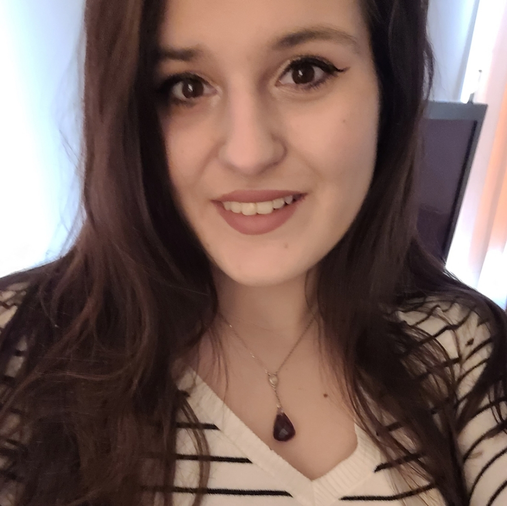 Meet your Posher, Erica